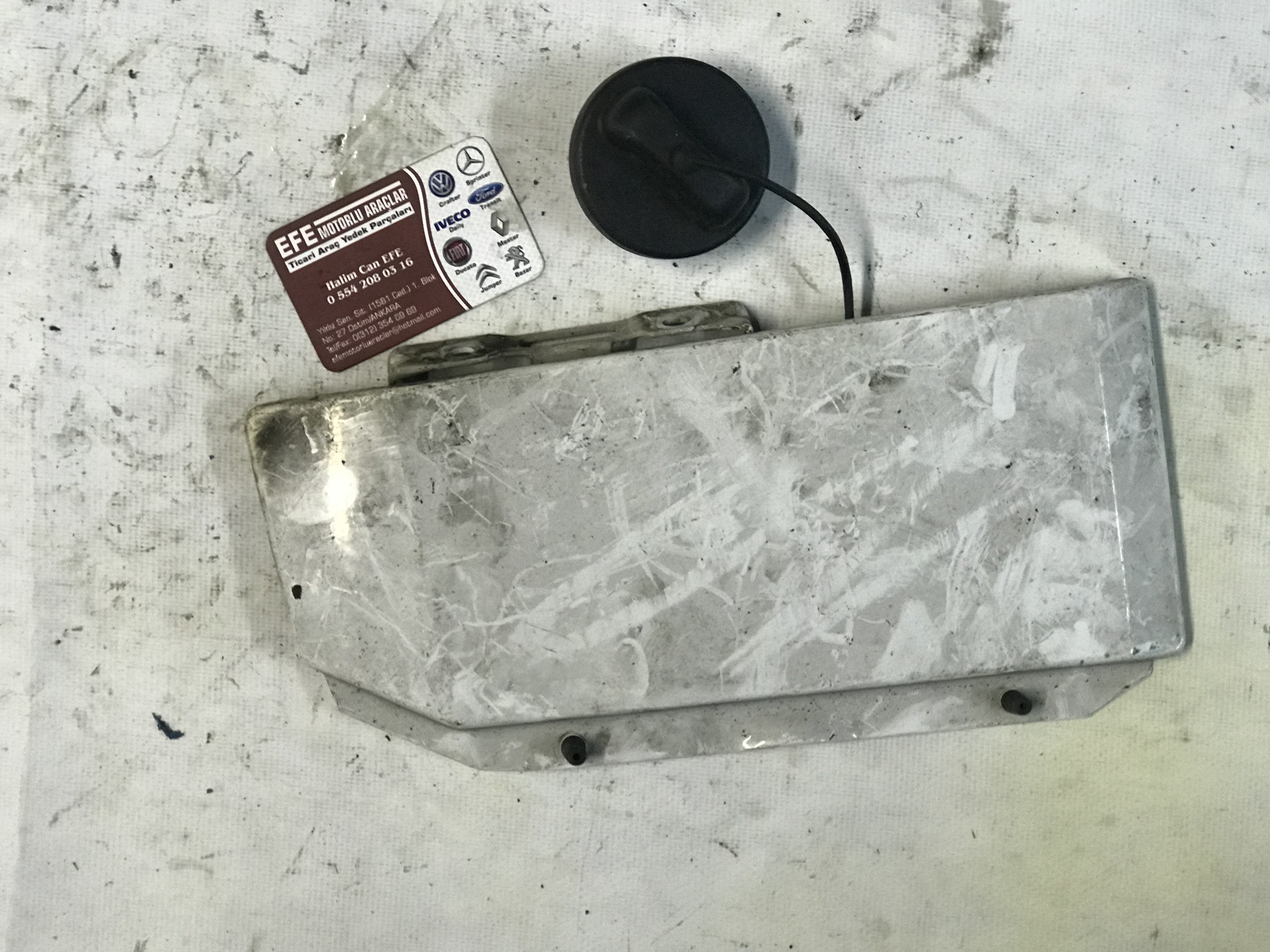 Mercedes Spinter Depo Kapağı | Efe Ticari Araçlar